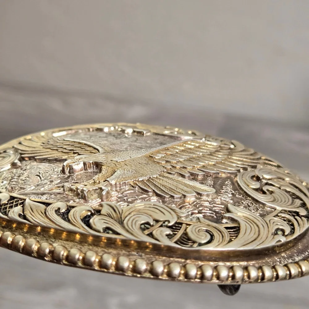 Award Design Medals Gold Silver Vintage Belt Buckle  Western Eagle Scrollwork 3D